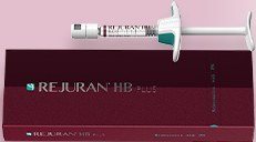 리쥬란 HB PLUS 제품 박스와 주사기
