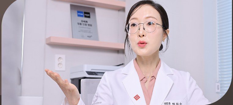 상담 중인 의사